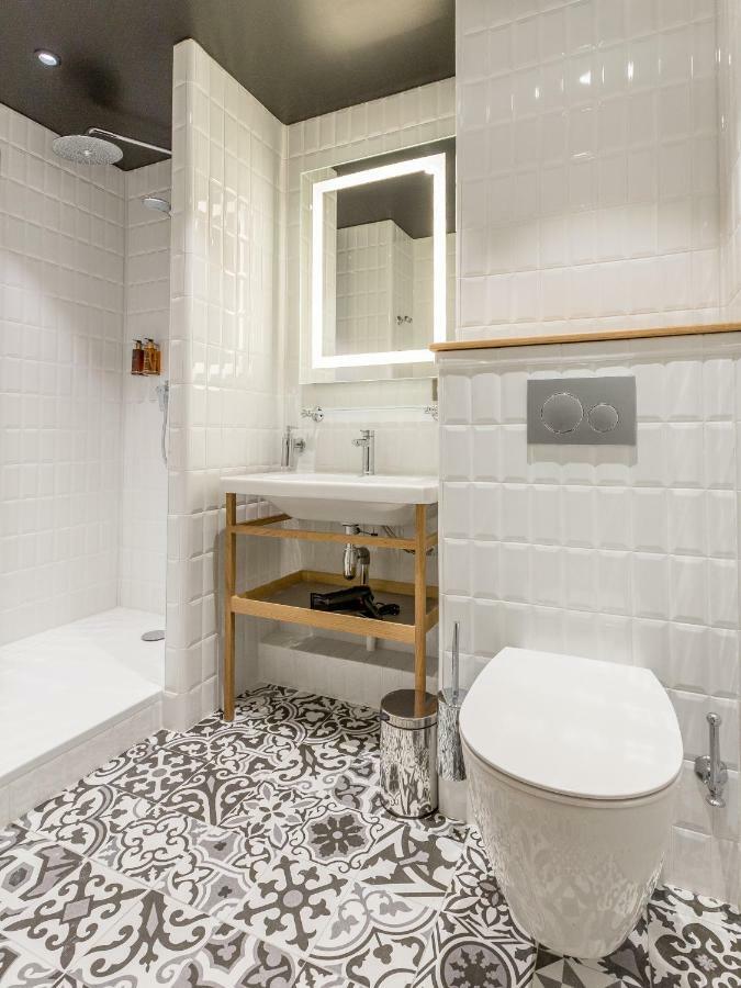 Standard Suite