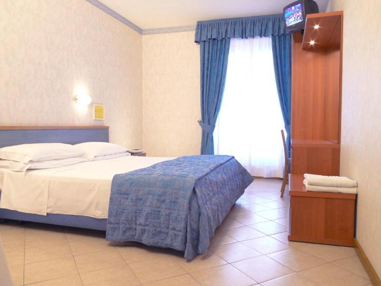 Comfort Plus Doppelzimmer mit Terrasse und Seeblick