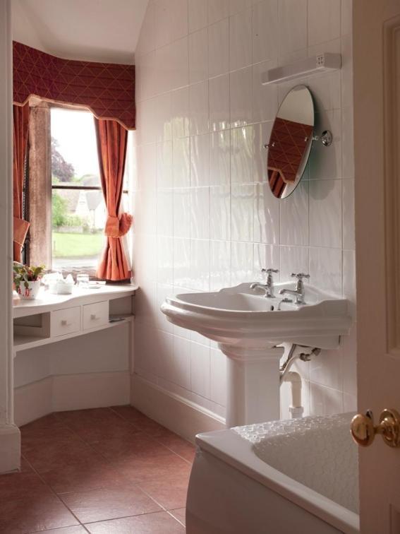 Premier Twin or King Room