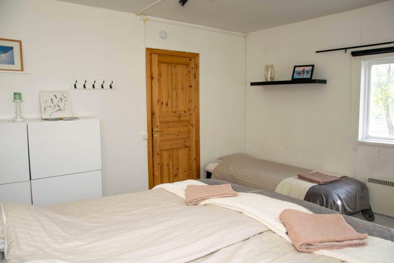 Triple Room,883225408:JPEG