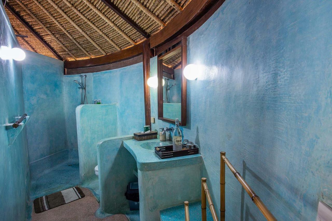 One-Bedroom Bungalow