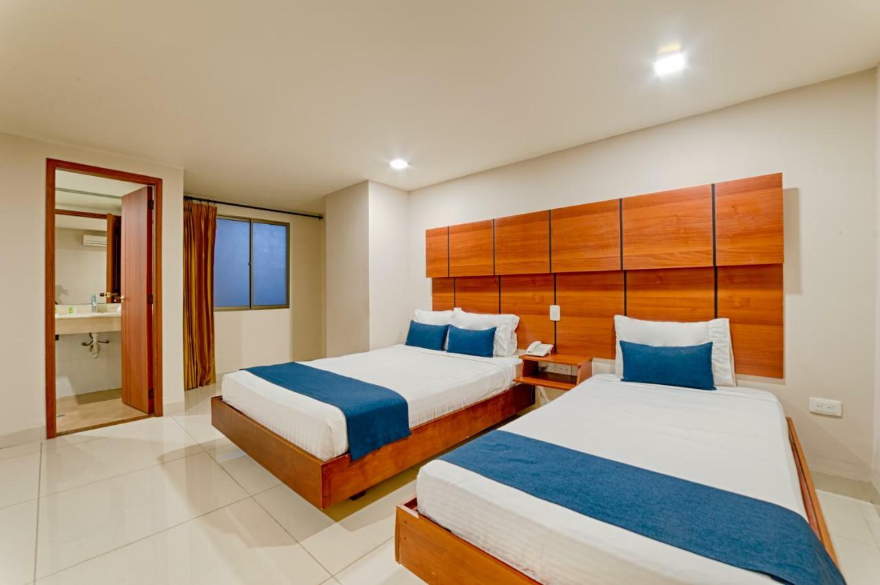 Deluxe Queen Room with Two Queen Beds