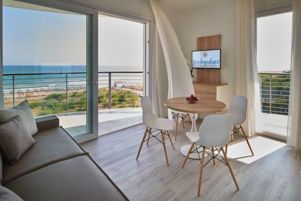 Deluxe Suite met Uitzicht op Zee