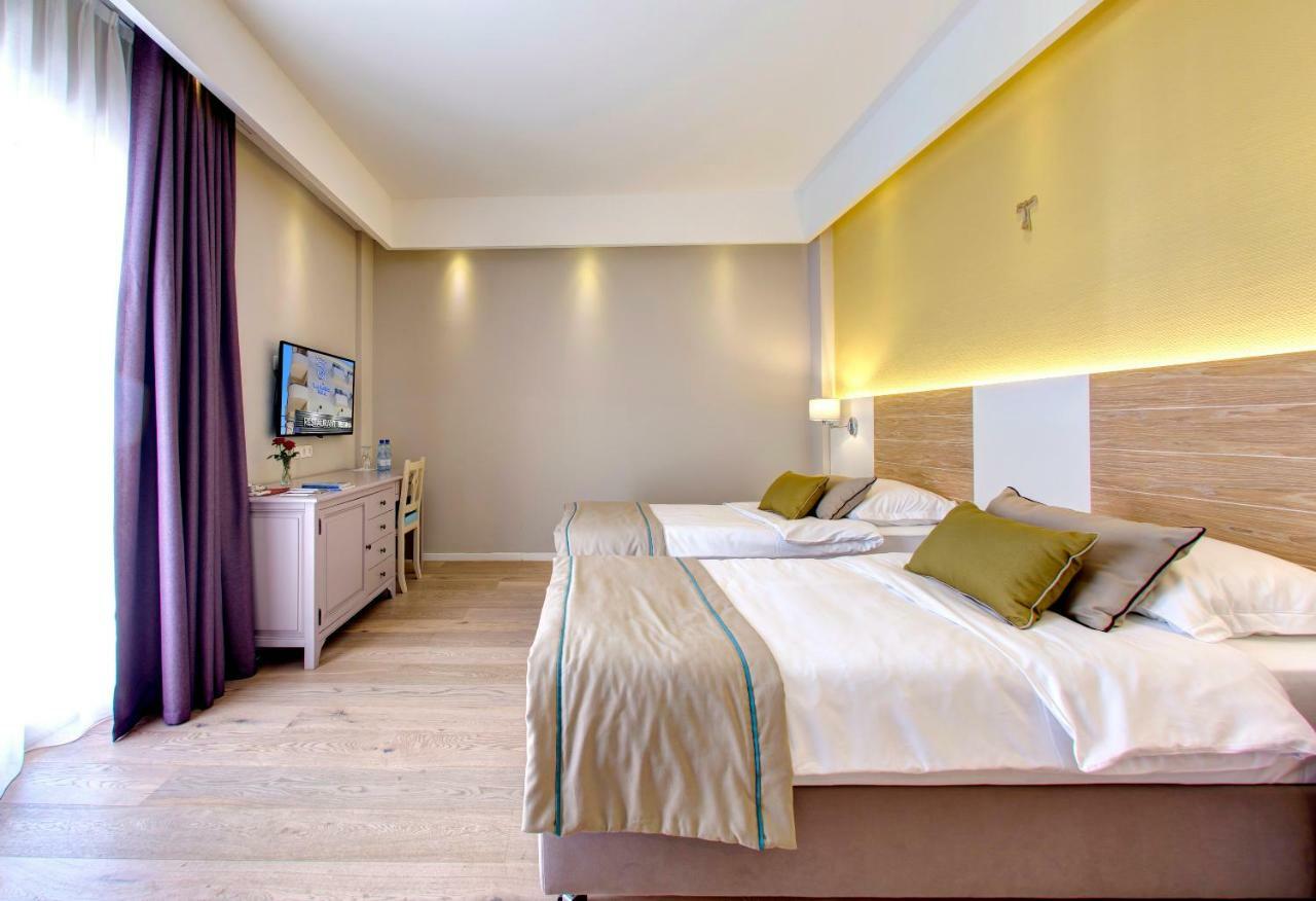Deluxe Doppel-/Zweibettzimmer mit Balkon