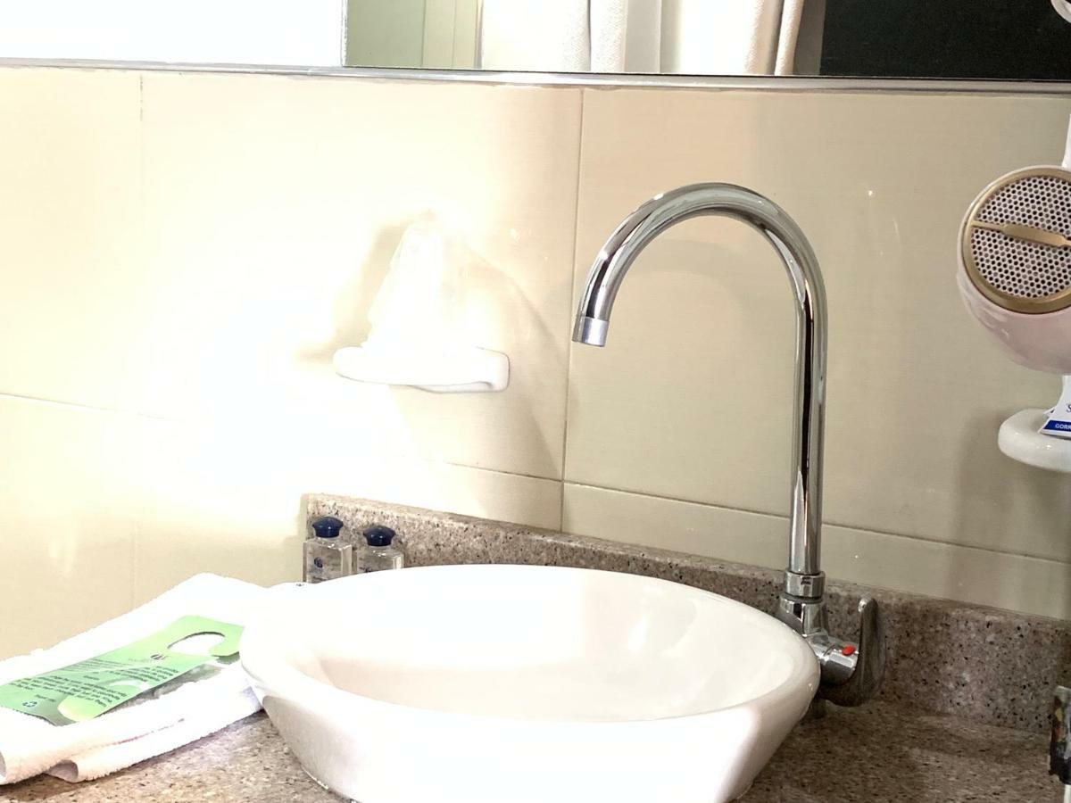 Executive Single Room,888681937:JPEG