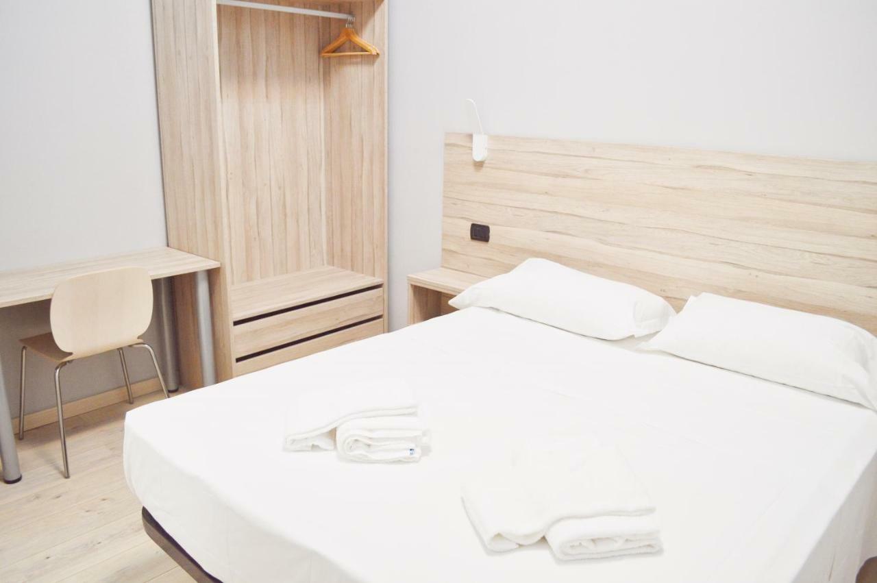 Double Room,905253376:JPEG