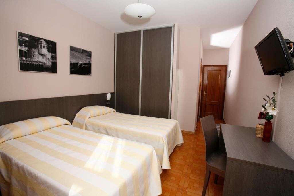 Deluxe Double or Twin Room with River View
