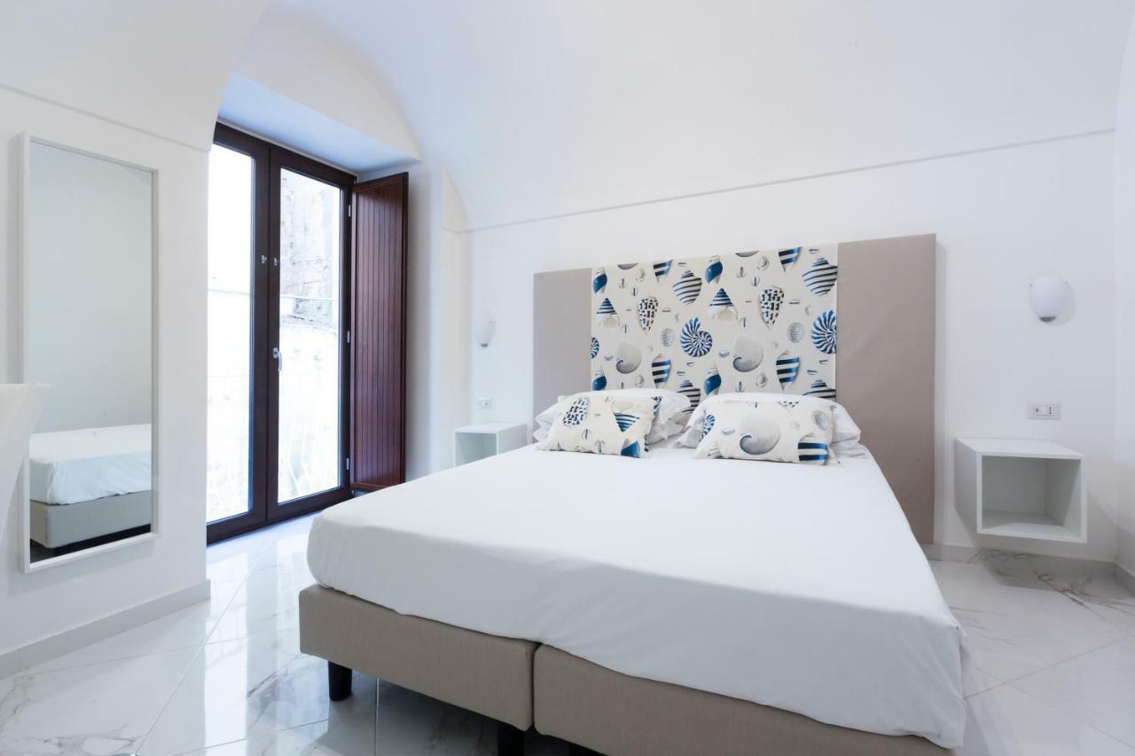 Deluxe Double or Twin Room with Balcony