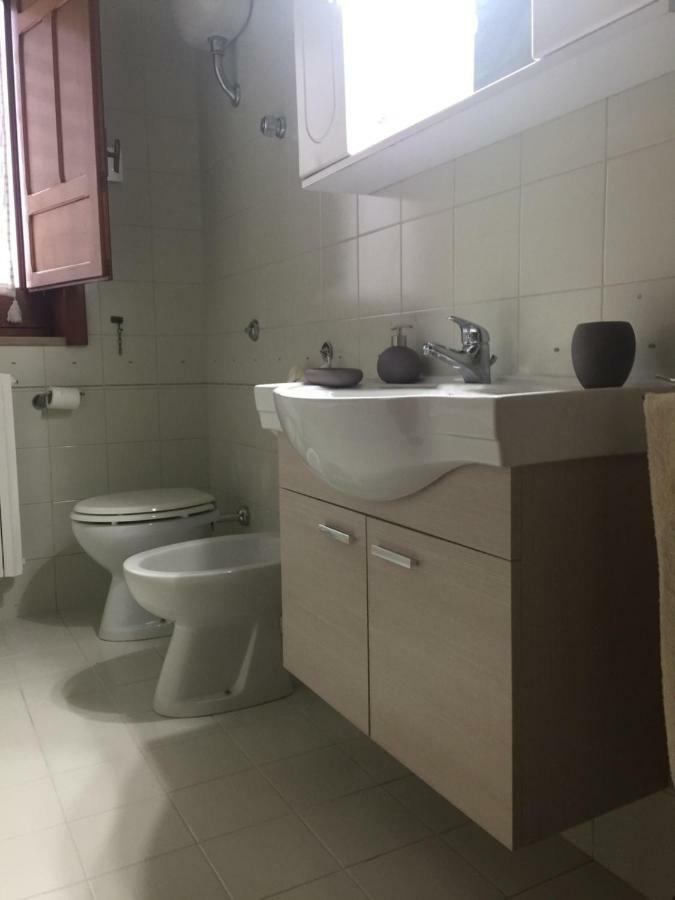 Chambre Lit King-Size avec Salle de Bains Privative et Vue sur le Jardin