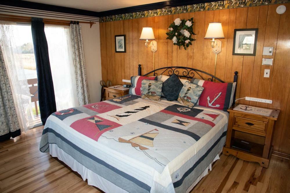 King Room with Balcony