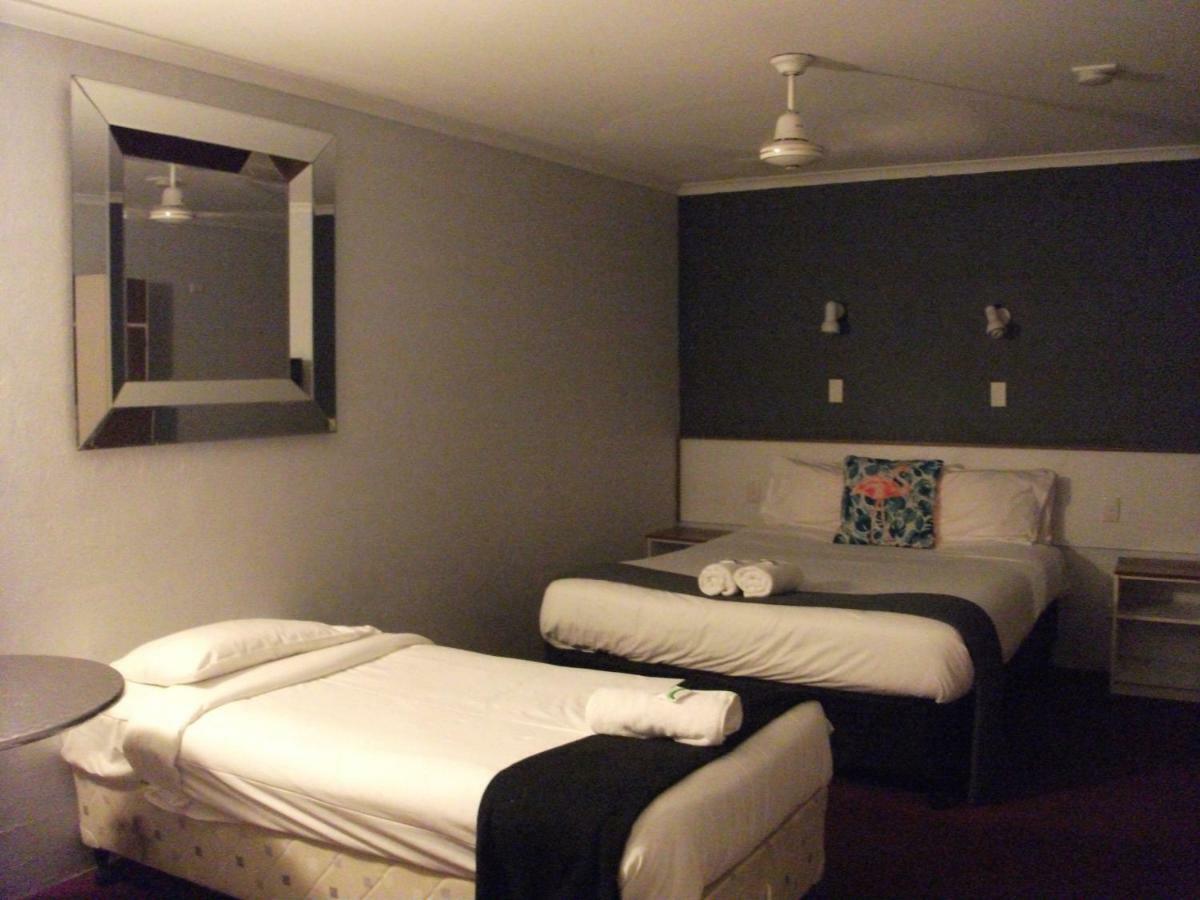 Triple Room with Balcony