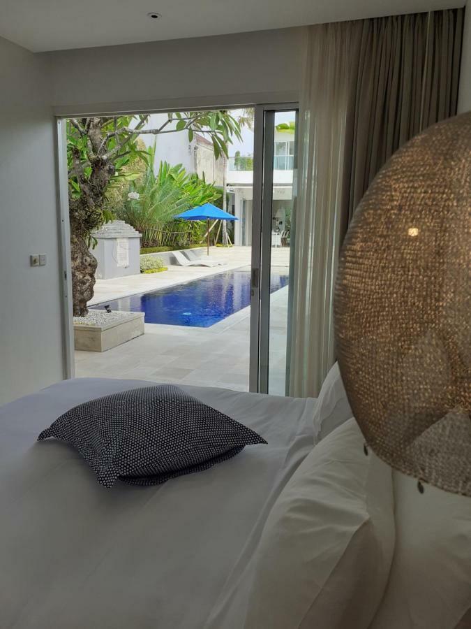 Deluxe Villa,894667027:JPEG