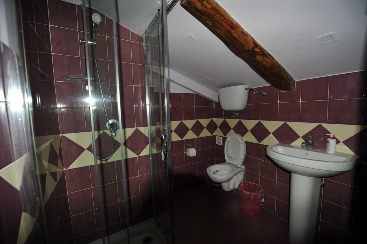 Double Room with Private External Bathroom
