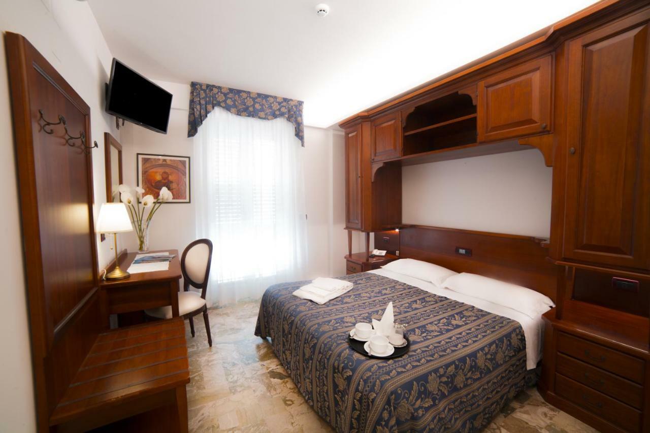 Comfort Double or Twin Room