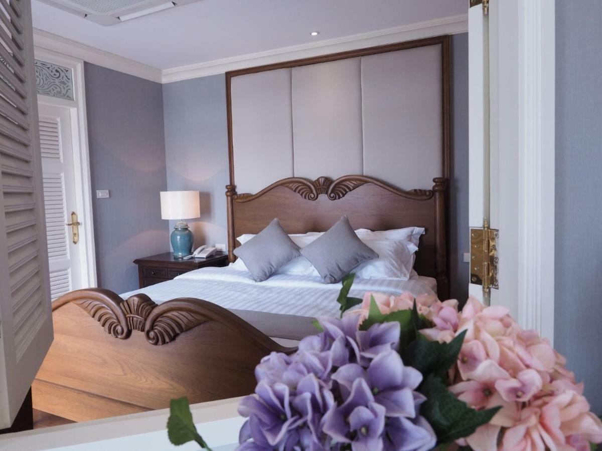 Suite with River View