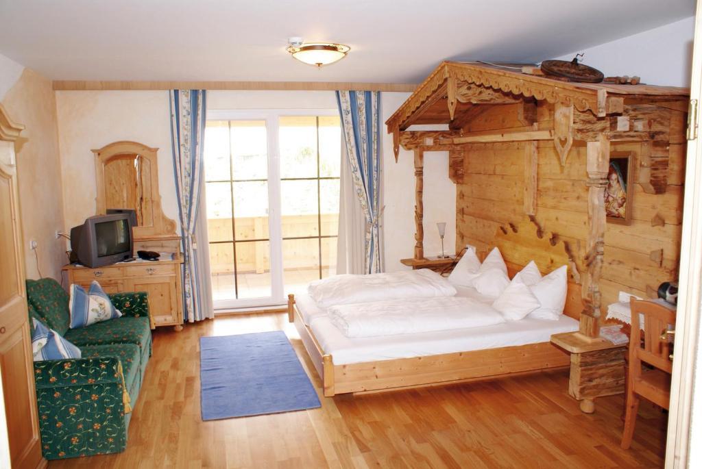 Double Room,125842887:JPEG