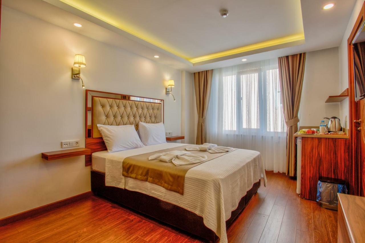 Double Room Partial Sea View