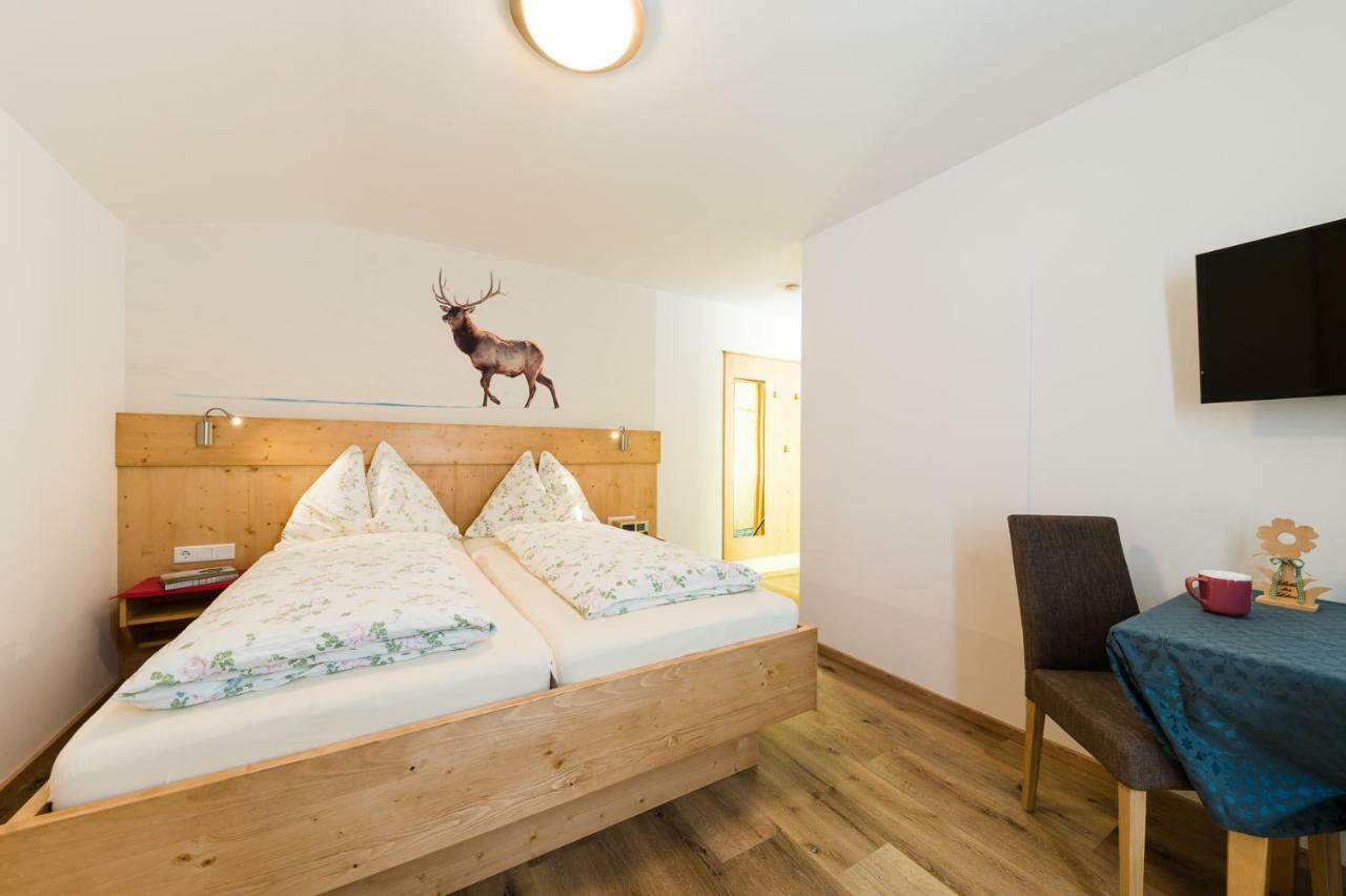 Großes Doppelzimmer