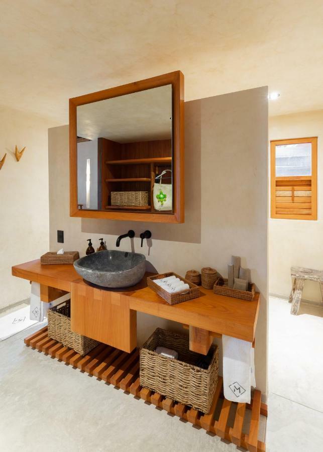 First floor Jungle view Suite