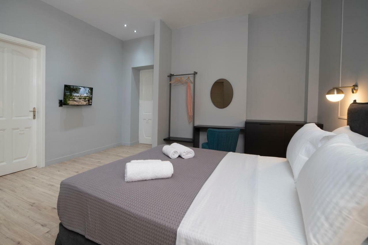 Arch Suite with Partial Acropolis View