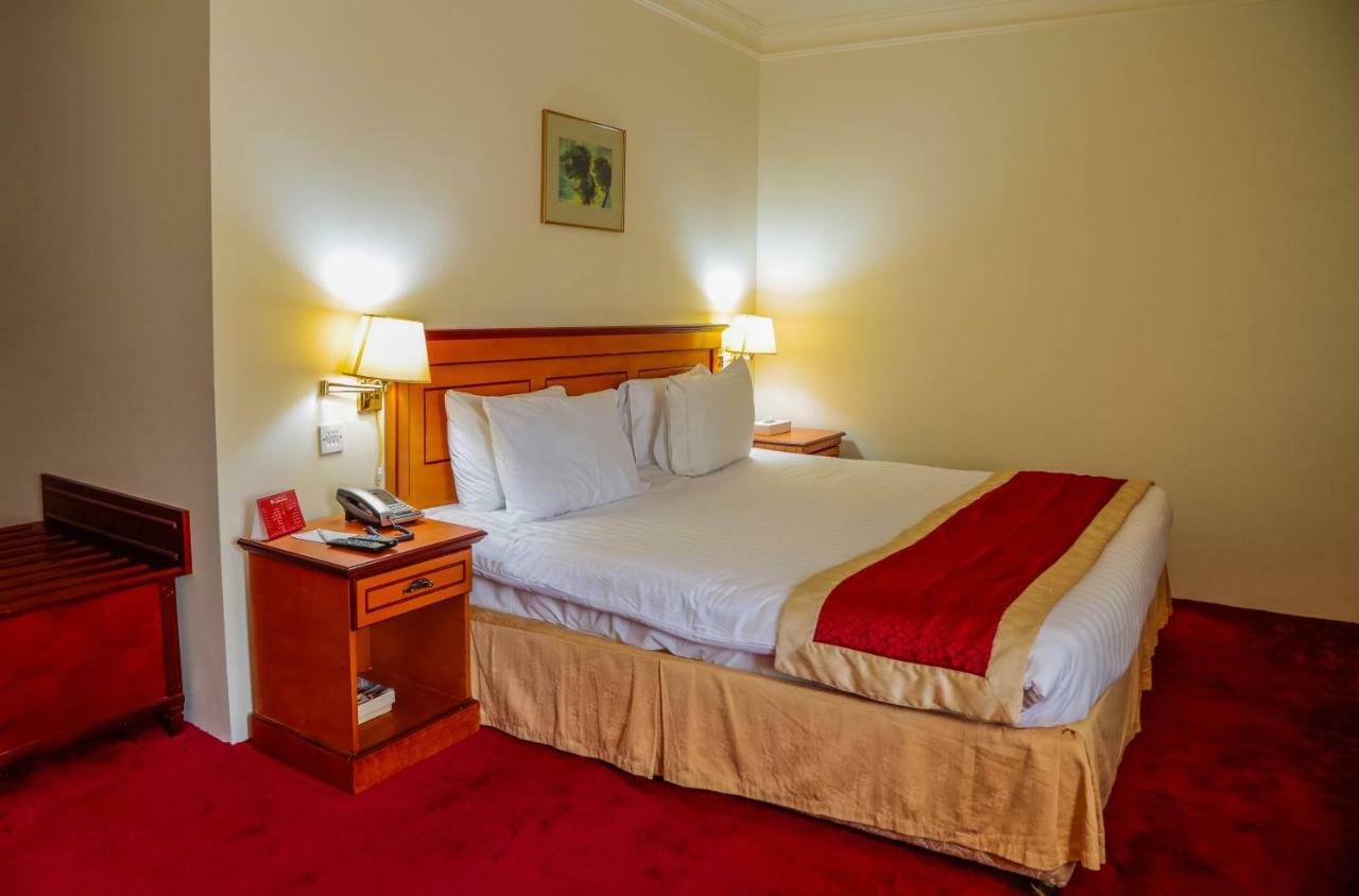 Triple Room with Mountain View