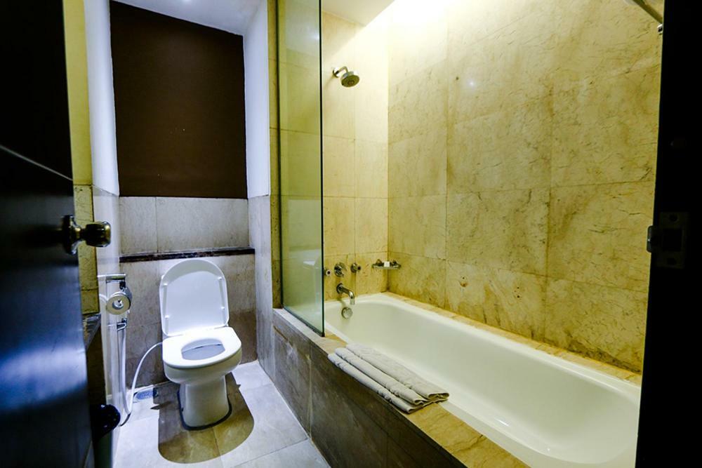 Grand Deluxe Twin Room