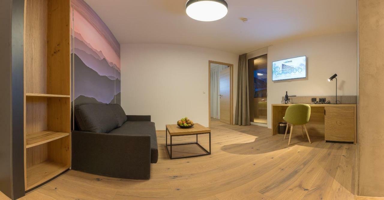 Deluxe Junior Suite