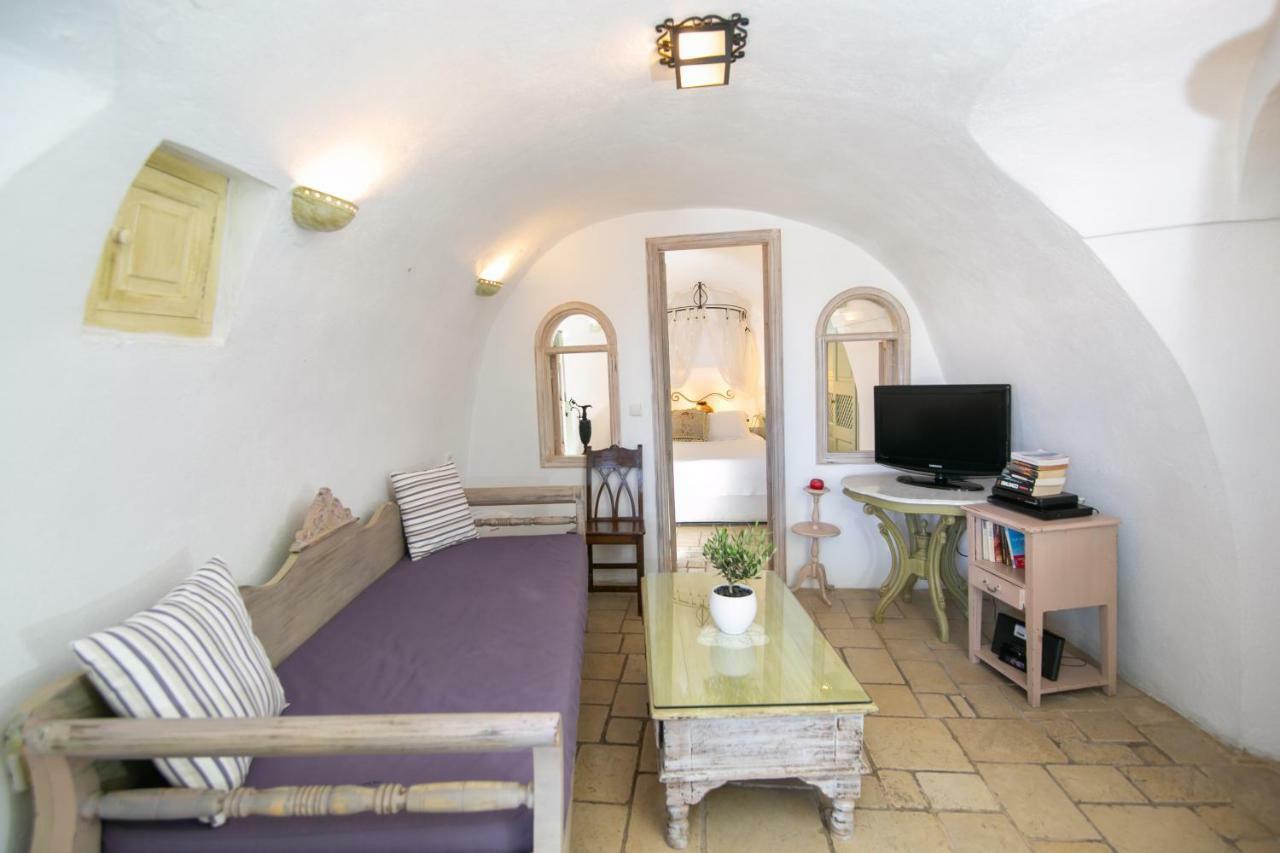 Elegant Cave Suite Caldera View,1273415098:JPEG