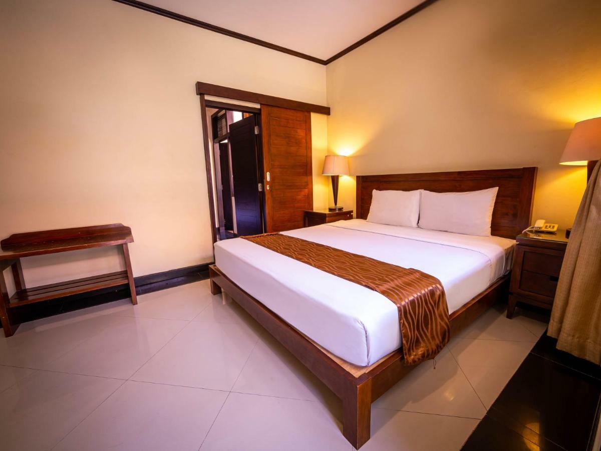 Deluxe Interconnecting Room with Garden View