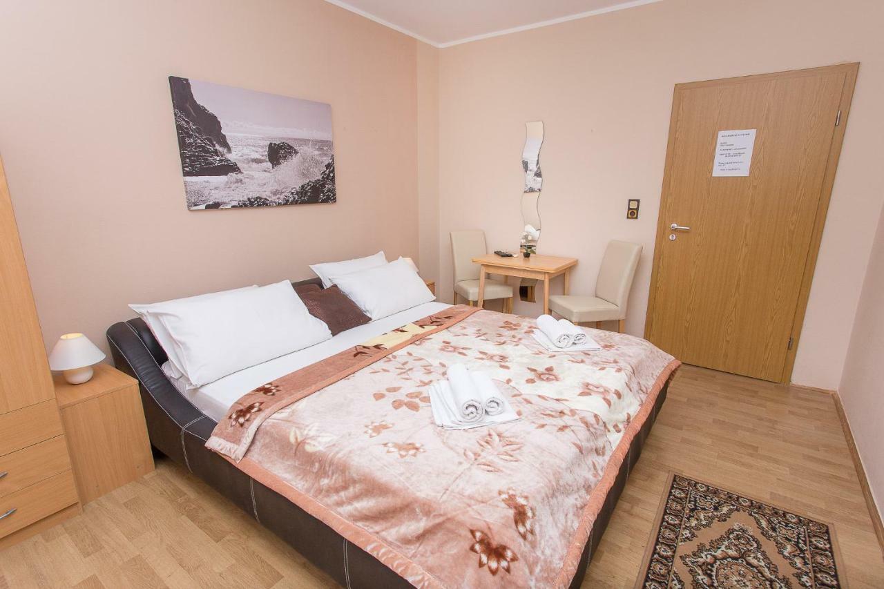 Double Room Without Balcony