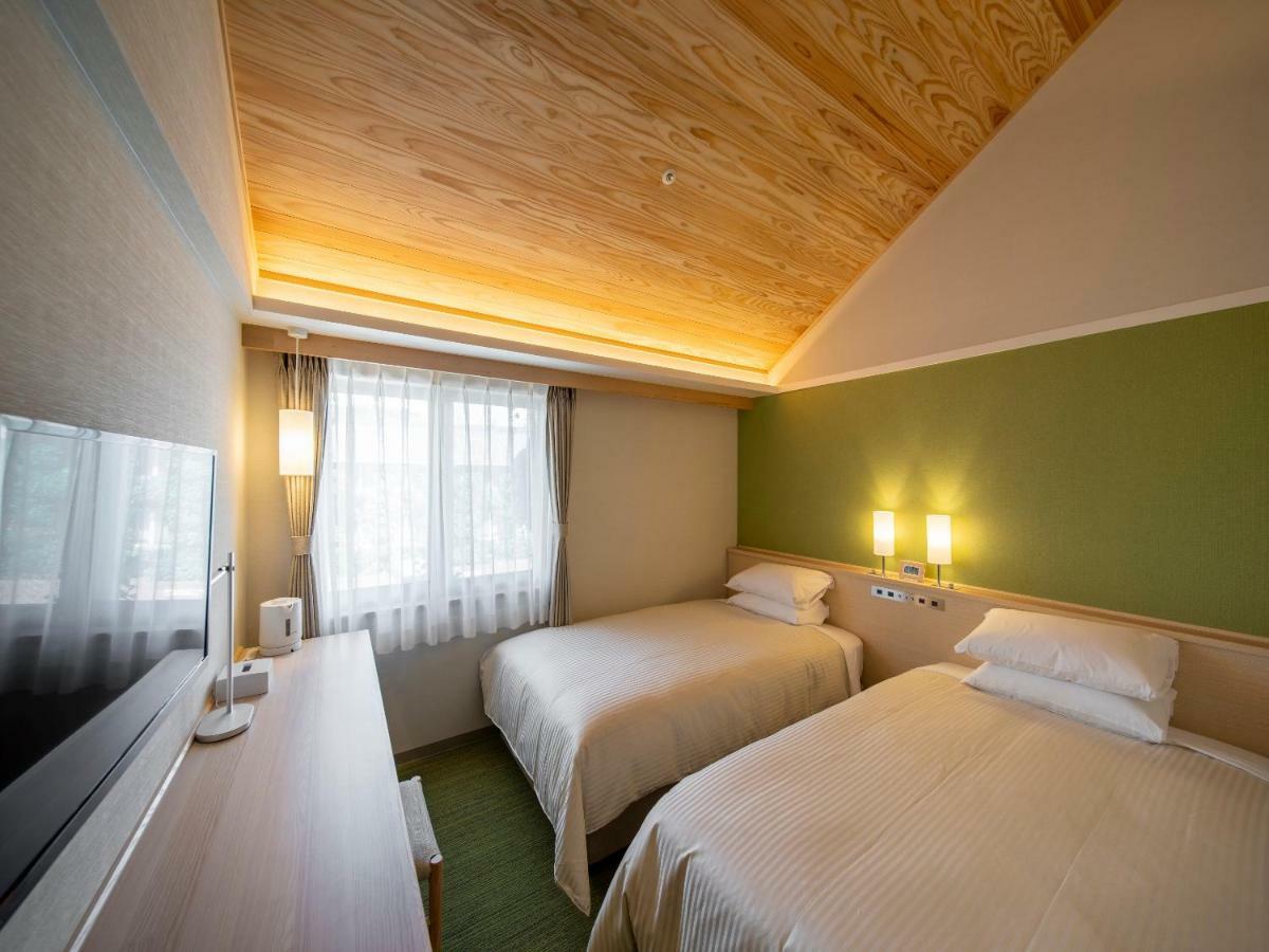 Standard Twin Room B
