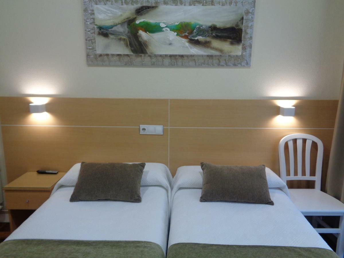 Exterior twin room