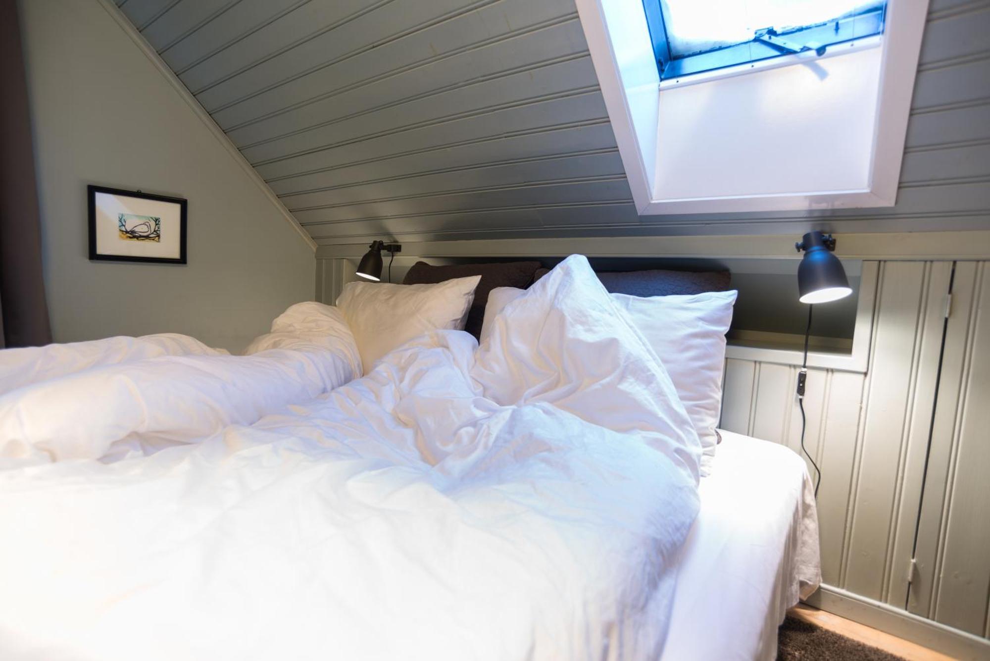 Double Room Private Bathroom