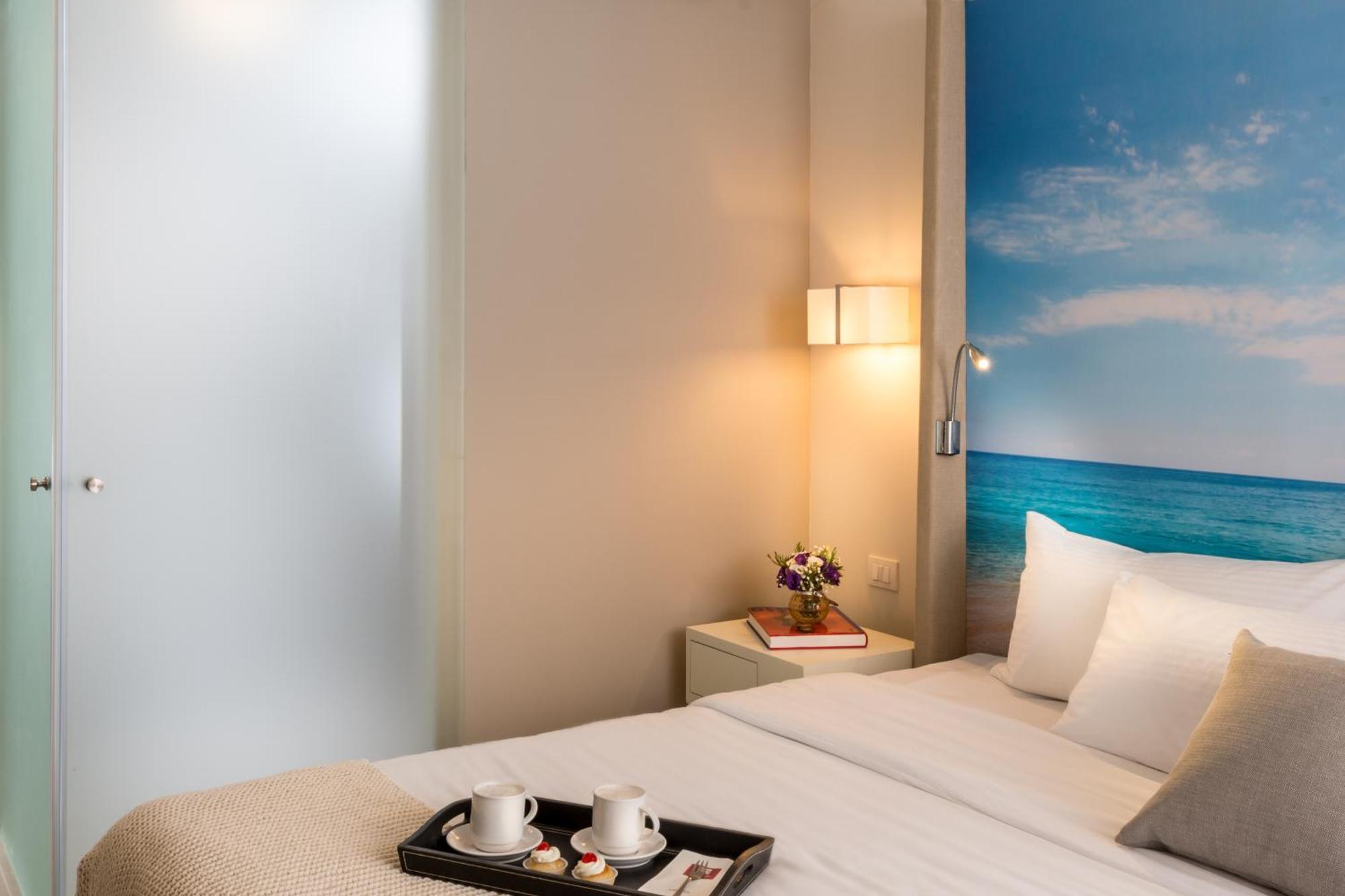 Grand Deluxe Room (2 Adults)