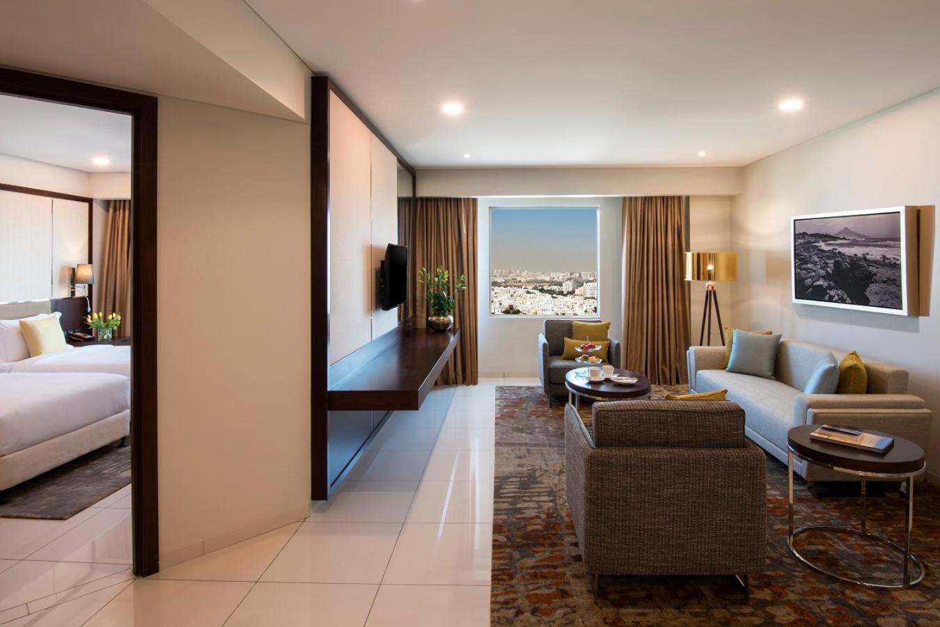 Three-Bedroom Suite,915665725:JPEG