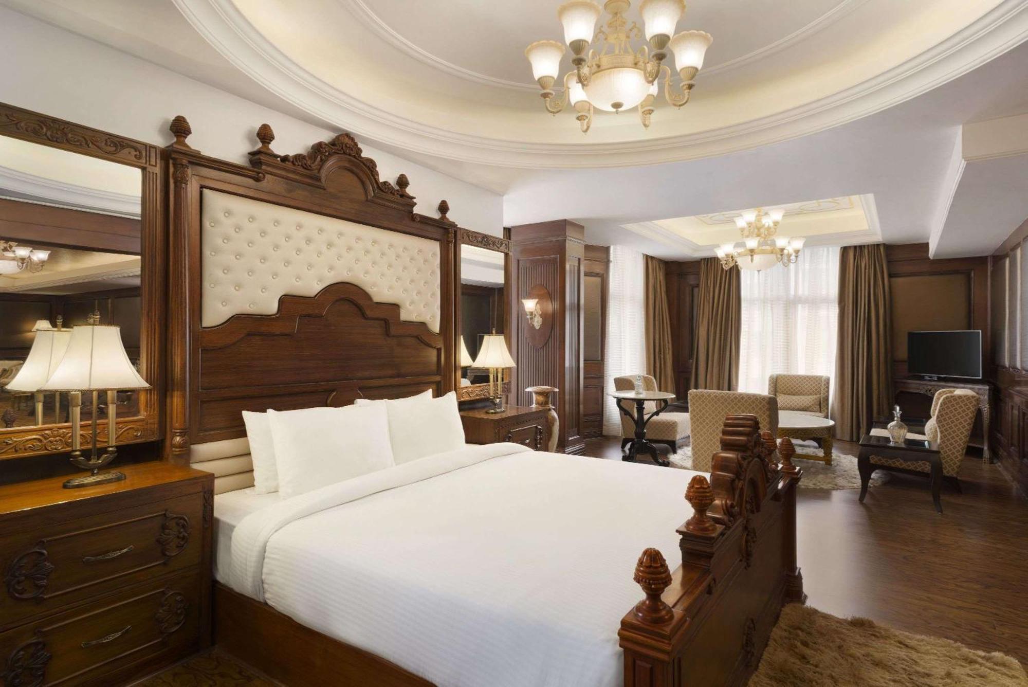 Presidential Suite - Book & Unlock Exclusive Discounts