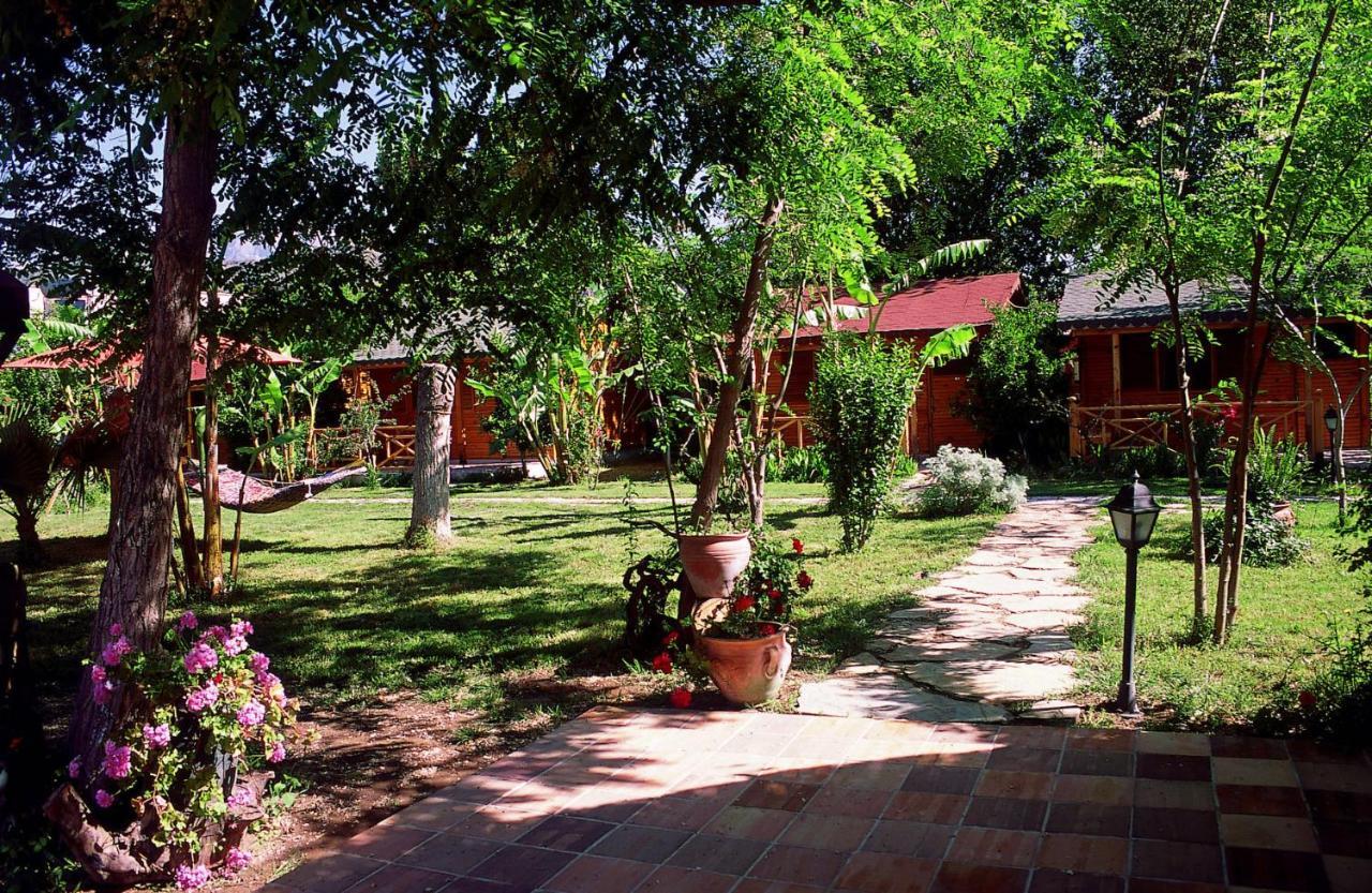 Bungalow (3 Adults)