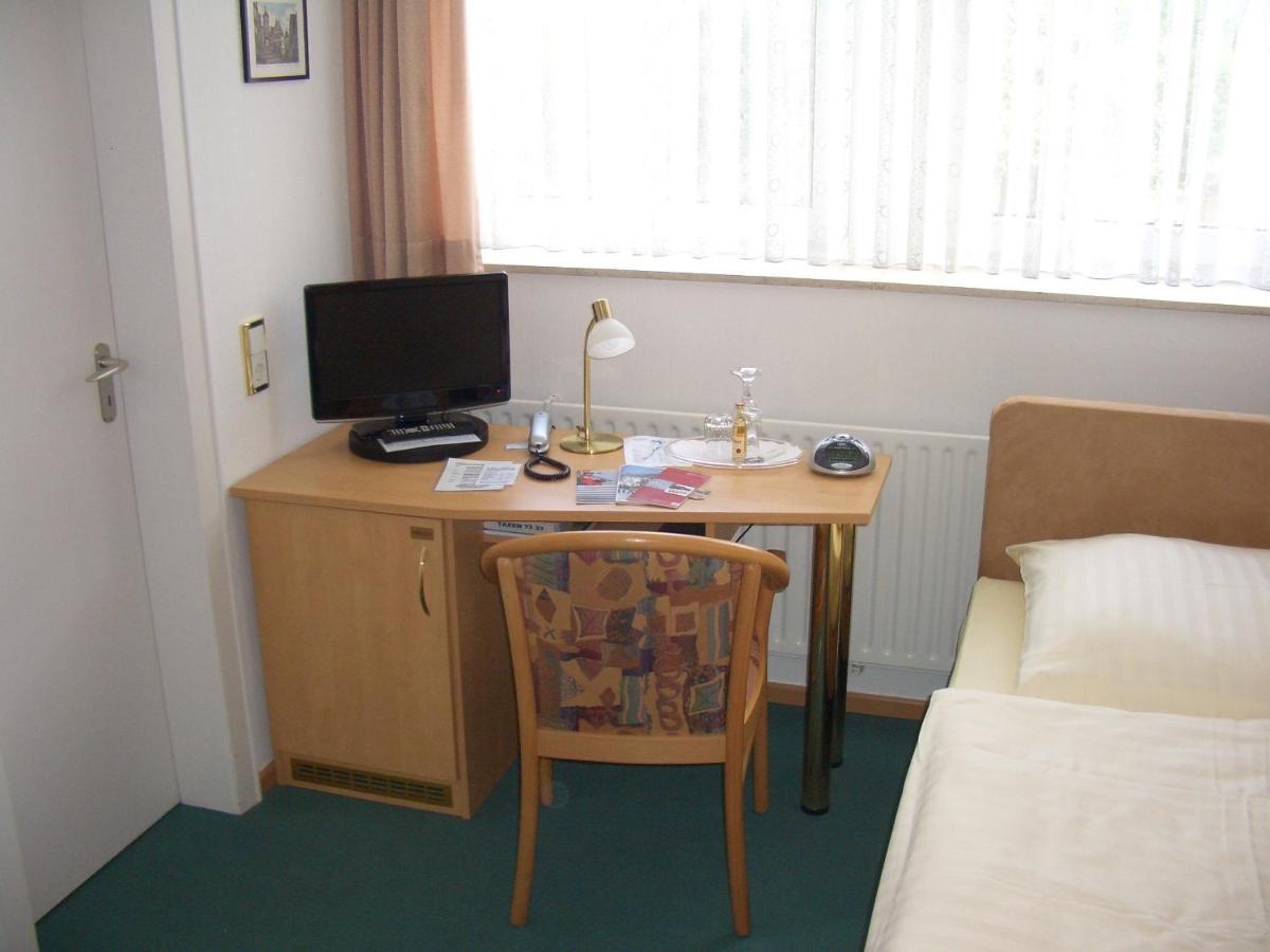 Standard Single Room,1580151575:JPEG
