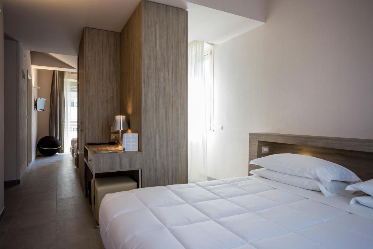 Deluxe Family Room with Balcony