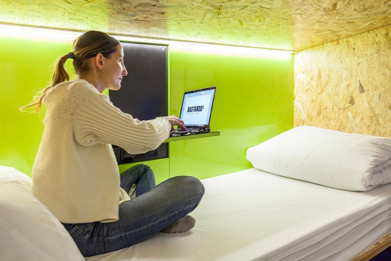 Bed in 6-Bed Mixed Dormitory Room