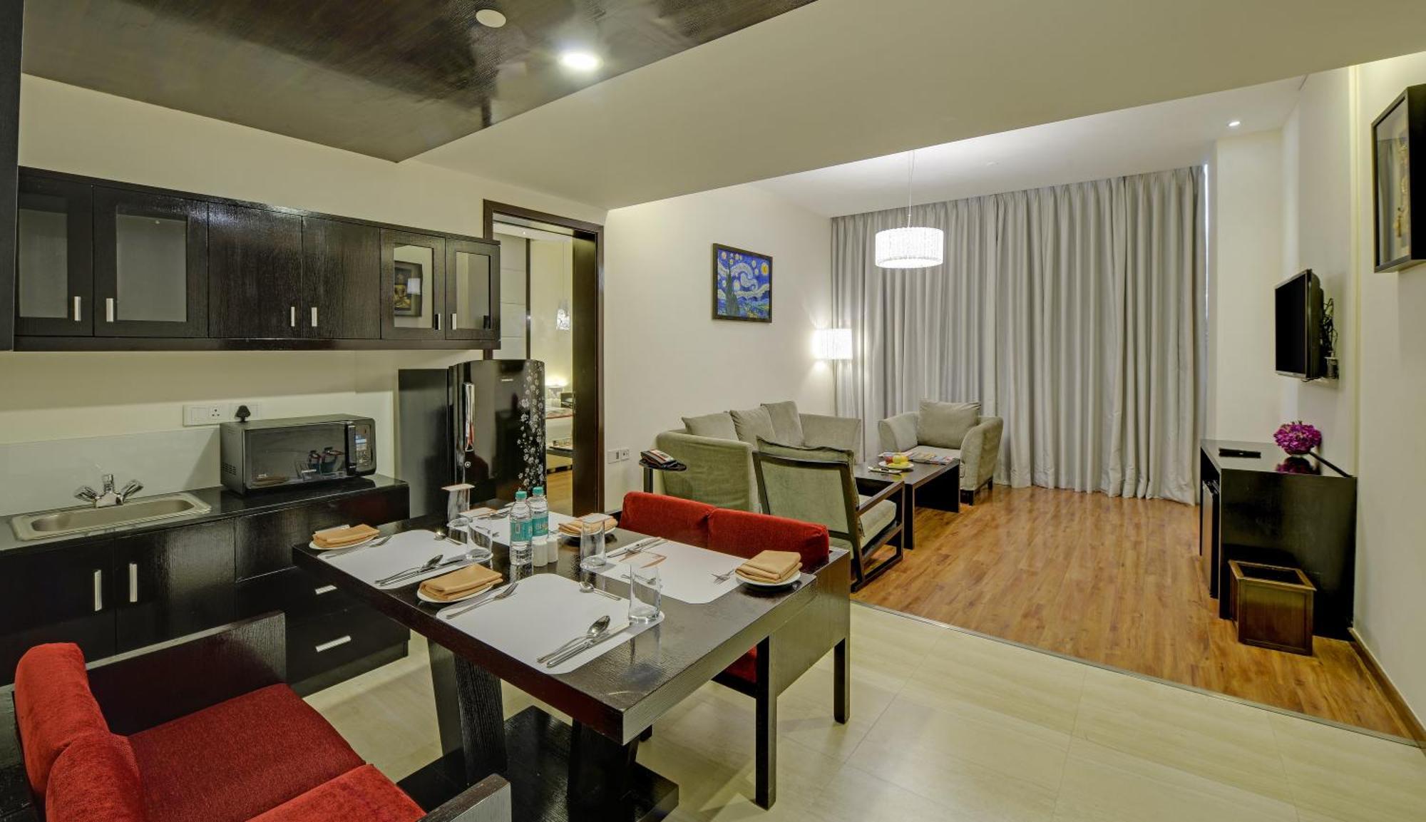Deluxe Suite