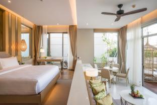 AVANI Lagoon Pool Villa with Club Lounge Access