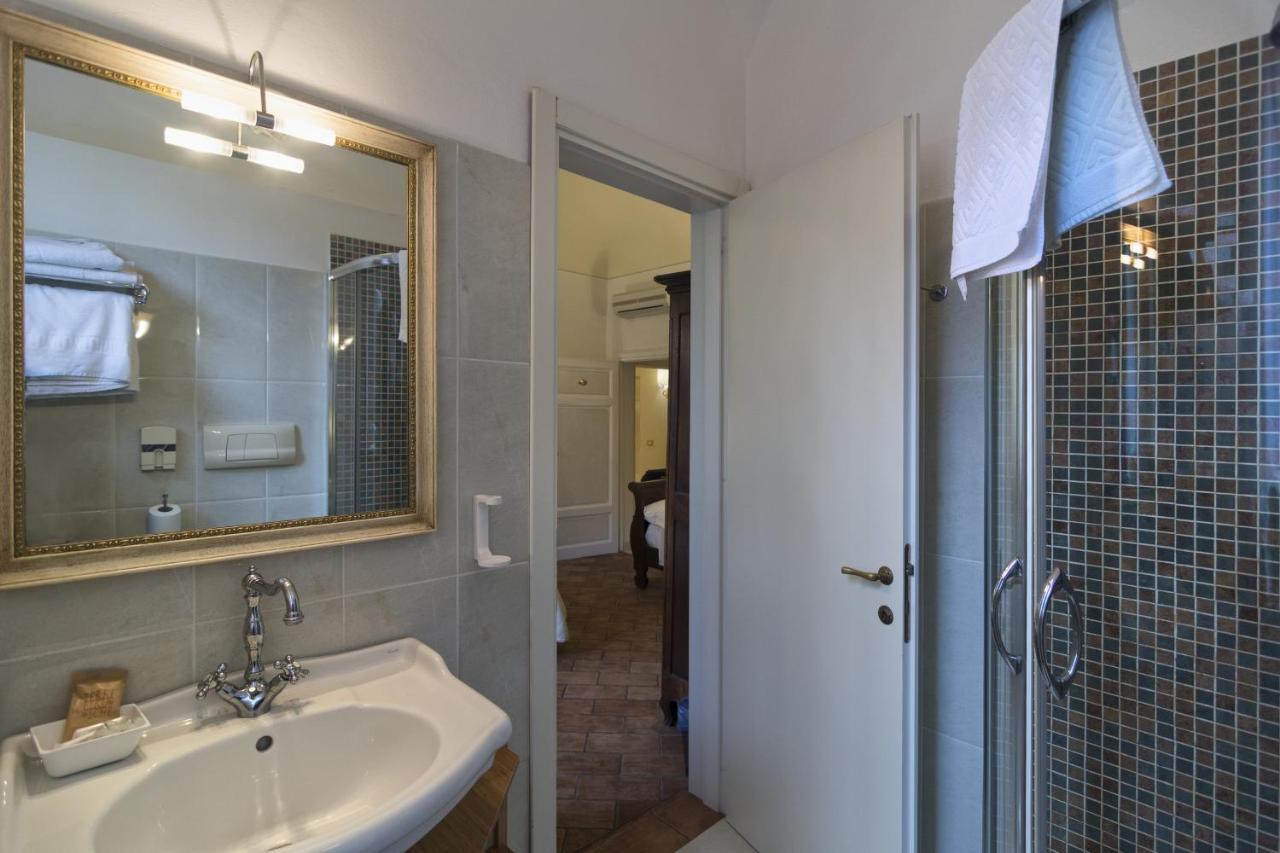 Triple Room with Garden View