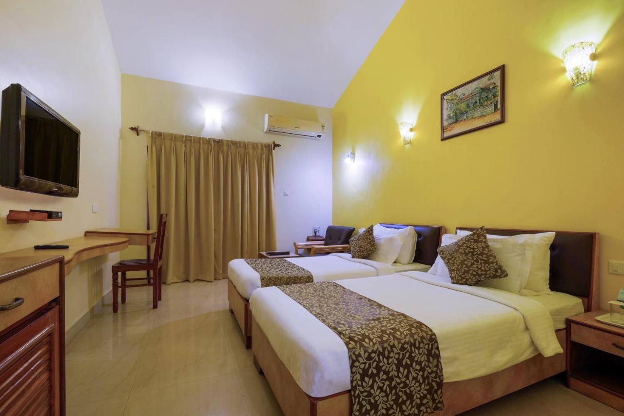 Courtyard View Room