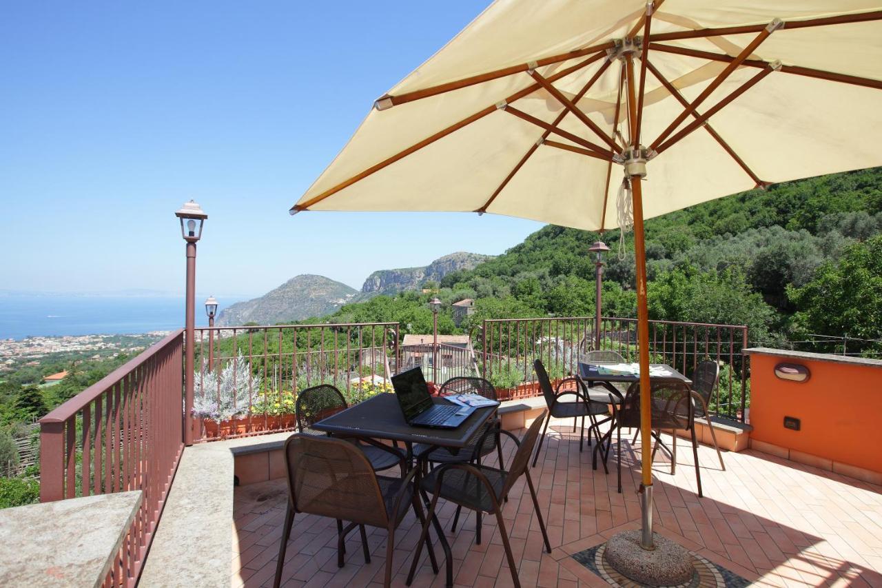 Deluxe Double or Twin Room with Sea View