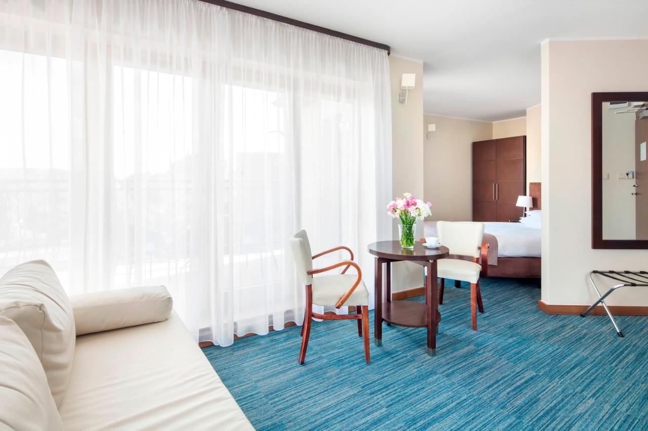 Deluxe Double or Twin Room Balcony