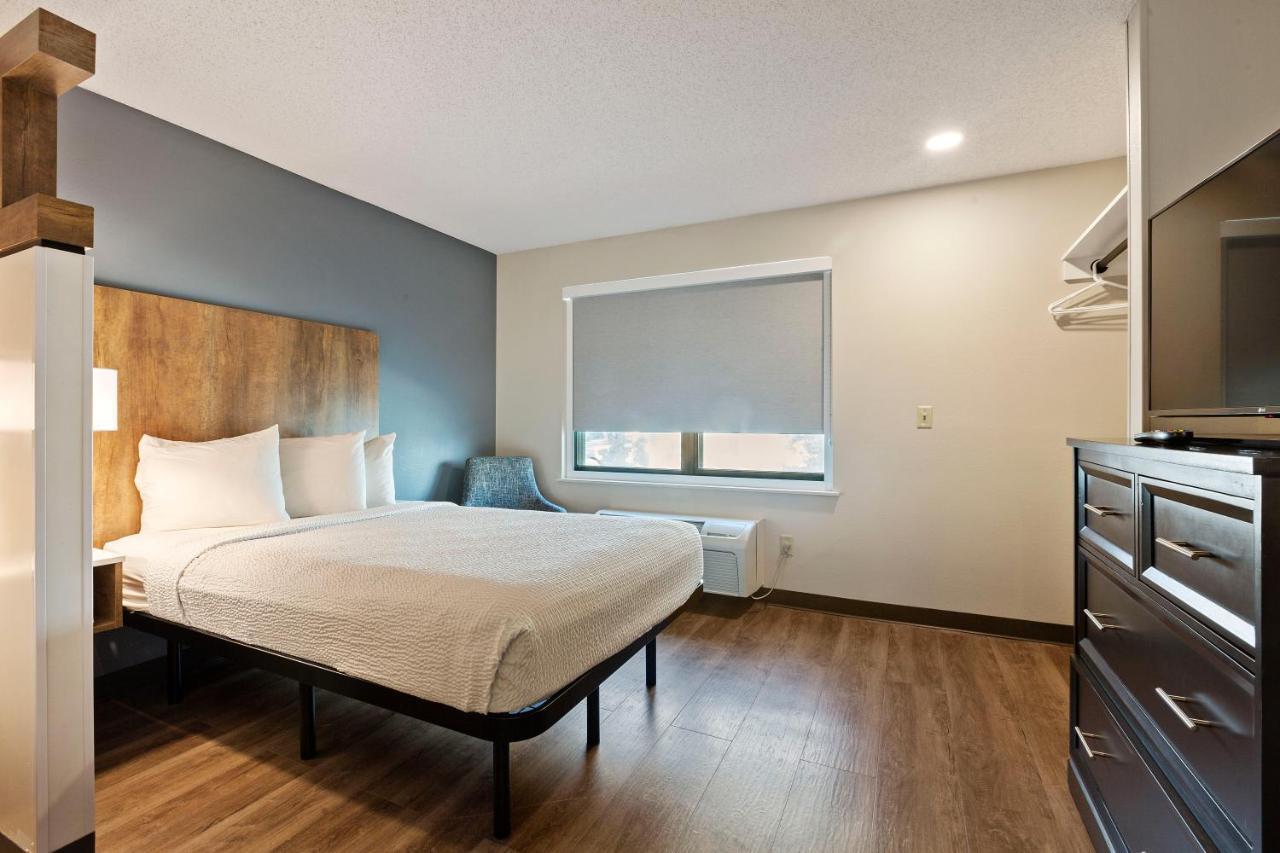 Studio with 2 Double Beds - Non-Smoking