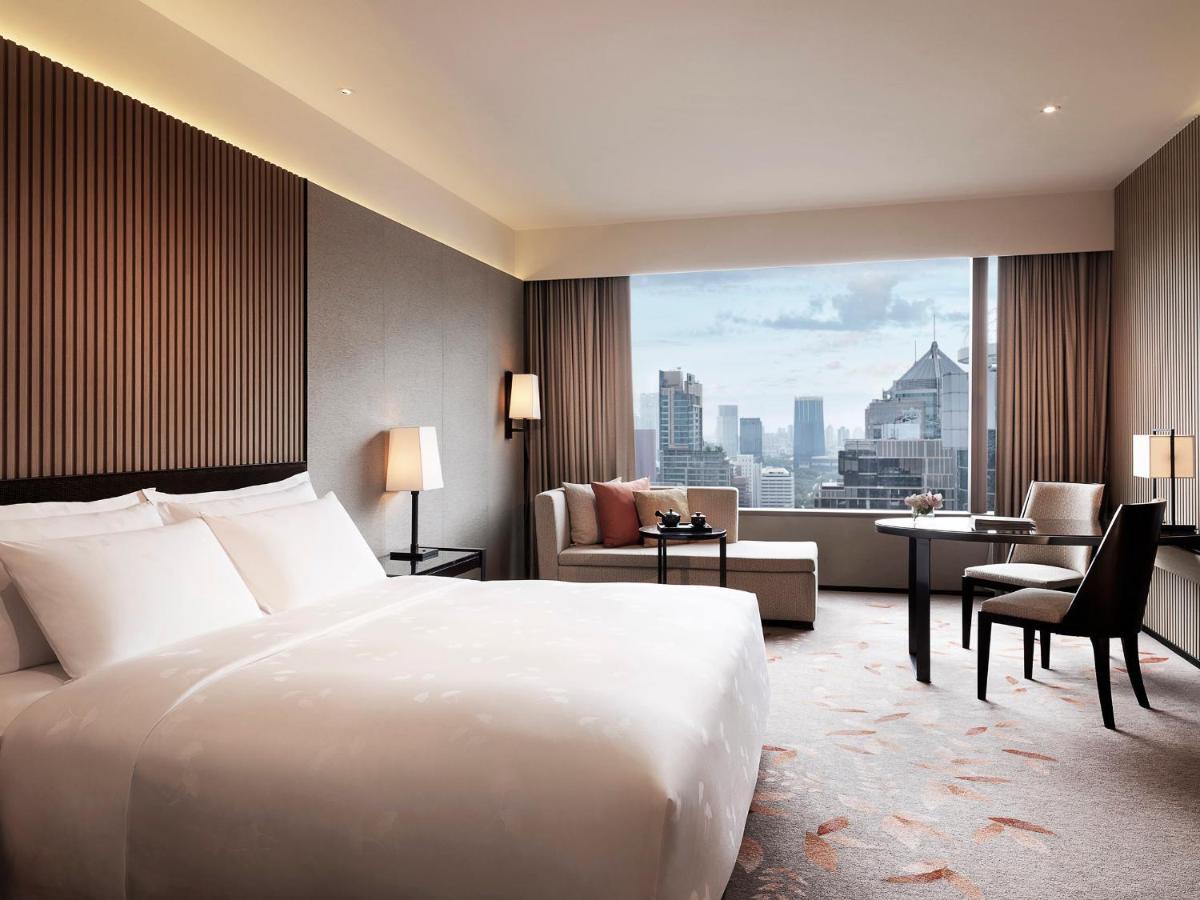 Okura Club Kamer met kingsize bed - Toegang tot de Club Lounge