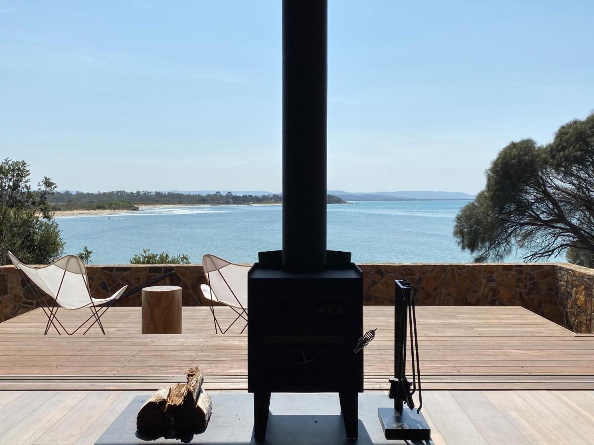 Villa - Beach Front