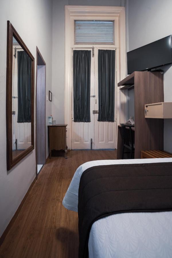 Quarto Standard na Parte Interna do Hotel